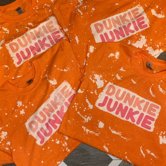 Dunkie Junkie T-Shirt - Picture 2 of 2